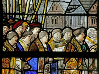 Vidriera que representa una procesión del Santísimo Sacramento (detalle)